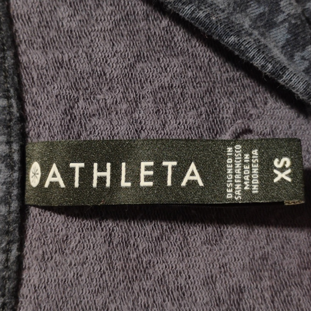 (BX23) SALE! Athleta Thin Sweater Sz.XS Oversized Hardly Worn - Picture 3 of 6